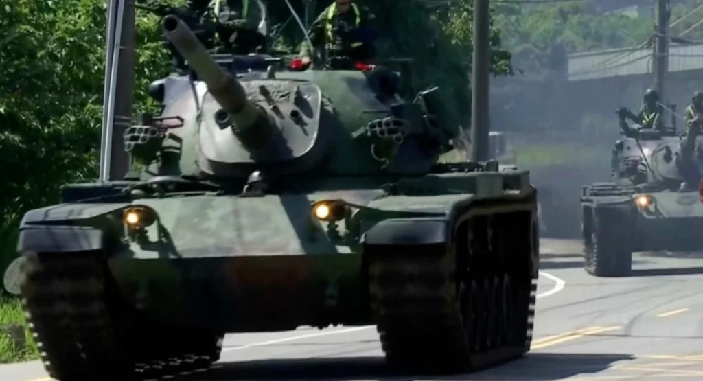 Taiwan inleder fem dagar lång militärövning med stridsvagnar på gatorna